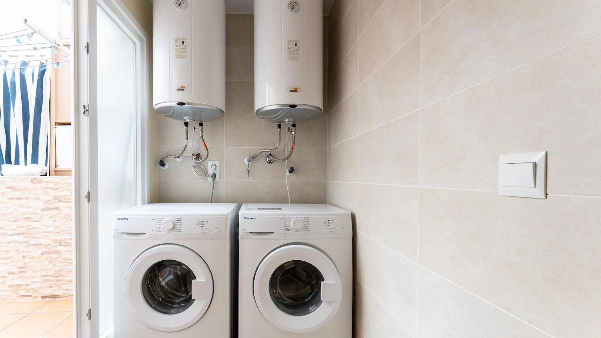 Apartment Malagasuite Bermeja City 2
